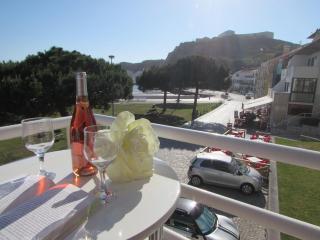 Bay House with pool 1 minute from the beach - São Martinho do Porto - 0