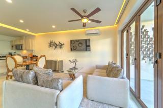 Nayri Life & Spa 208 - 4