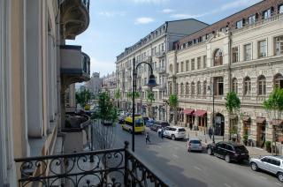 Home@97 on Aghmashenebeli Avenue - Tbilisi - 1