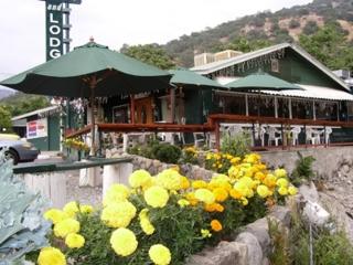 The Gateway Restaurant & Lodge - 4