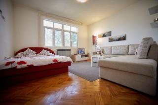 Central Tuzla apt - free parking - Tuzla - 3