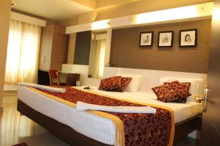Hotel Pooja International - Dāvangere - 8