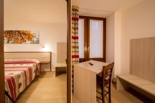 Chambres d'hôtel à Rosy - 1