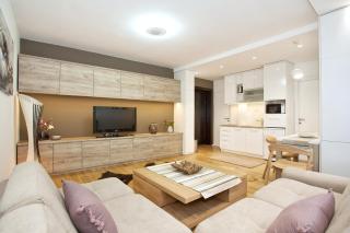 HostGost Selected Suites - Skadarlija Square - 6