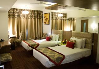 Hotel Centre Point - Nagpur - 2