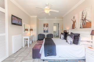 Villa Capri Guesthouse Ballito - Ballito - 1