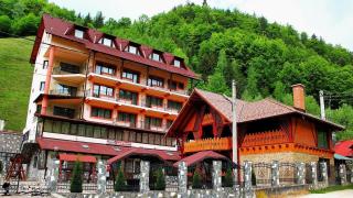 Pensiune Restaurant Piatra Craiului - Dîmbovicioara - 0