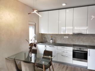 Apartments Tivat - 5