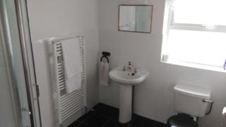 Thorntons Cottage - Renvyle - 5