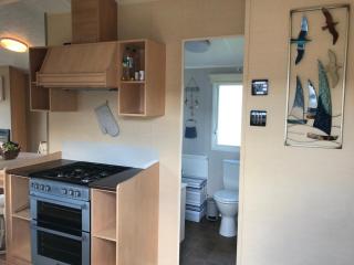Rockley Park - Coral - 4