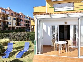 Apartament amb jardi a la platja d'Empuriabrava - Empuriabrava - 4