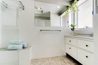 'In The Vines' Guest Cottage, Barossa Valley - Lights Pass - 3