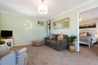 'In The Vines' Guest Cottage, Barossa Valley - Lights Pass - 5