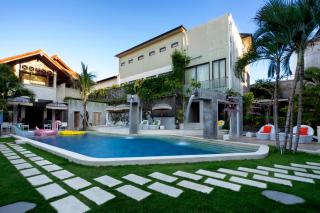 18 Suite Villa Loft at Kuta - Kuta - 0