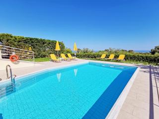 Yanni's Villas - 6