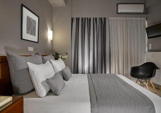 Hotel Delfini - Piraeus - 8