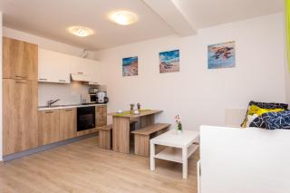 Apartments Vugrinec with Terrace - Baška - 4