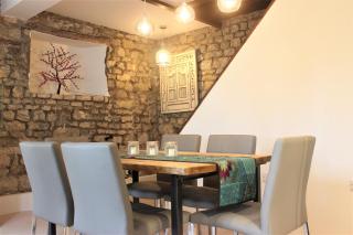 Historic Grade II Listed Homely Cottage - 2