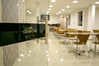 Grand Café Hotel - 8