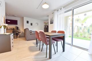 2-Br with Terrace and Pool in the Heart of Palm Beach - Cannes - 4
