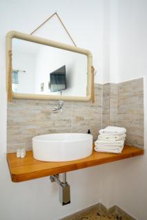 Eleni Goumenaki Rooms - 3