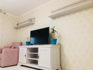Classic Apartment - Boryspil - 5