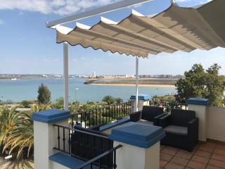 Beautiful penthouse with ocean and marina views - Isla Canela - 0