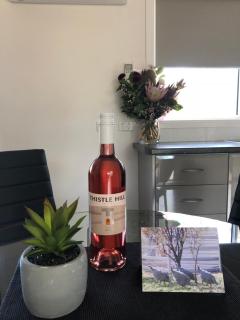 Rosewood Cottage - 2