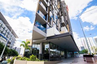 Brisbane One Apartments by CLLIX - 2