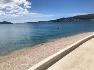 Apartments Martina - Tisno (Stretto) - 0