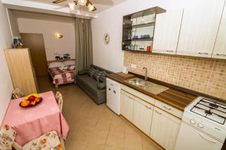 Apartments Magla with Terrace - Baška - 3