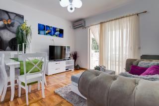 Varja 2 Apartment - Sveti Stefan - 0