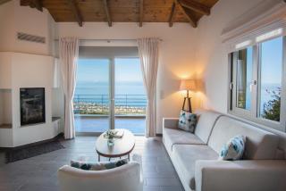 Bay View GuestHouses - Kalamata - 0