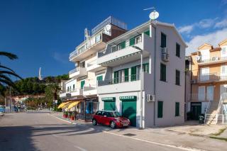 Apartman Ivandić Podgora - Podgora - 0
