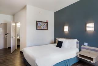 Red Lion Inn & Suites Butte - 7