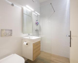 Apartment LARO - Modern&Spacious - 3