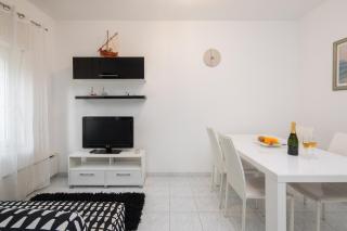 Apartment LARO - Modern&Spacious - Split - 5