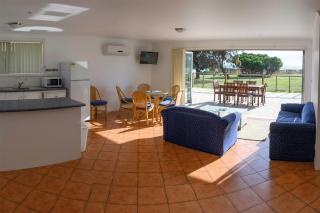 White Sands Estate - Falmouth - 4