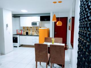 Confortável apartamento com piscina 300mt da praia - Maceió - 8