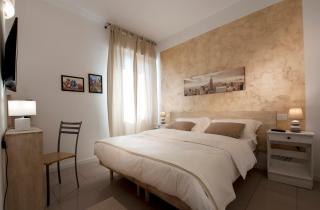 Le Suites - di fronte Ospedale Sacro Cuore - Negrar - 8