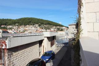 Apartment Pino - Pučišća - 1