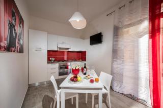 Cineholiday House 2 - 2