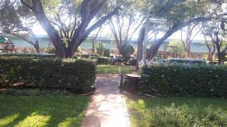 Gum Tree Lodge Backpackers - 8