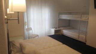 Hostal Santa Isabel - Madrid - 8