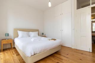 LovelyStay - Sunny Santa Catarina I - Lisbona - 9