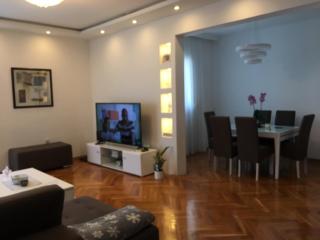 Nata Lux Apartment - Bar - 3