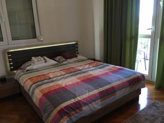 Nata Lux Apartment - Bar - 2