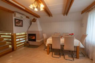 Vineyard cottage Hočevar - 1