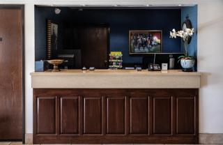 Hatfield Inn - 3
