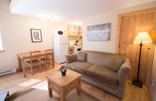 Reef Point Cottages - 2